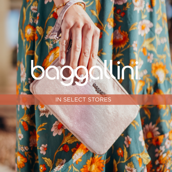 Woman holding bag in hand