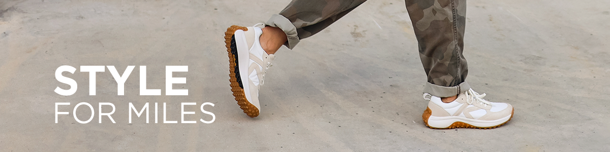 Person walking in Keen KS86 sneakers