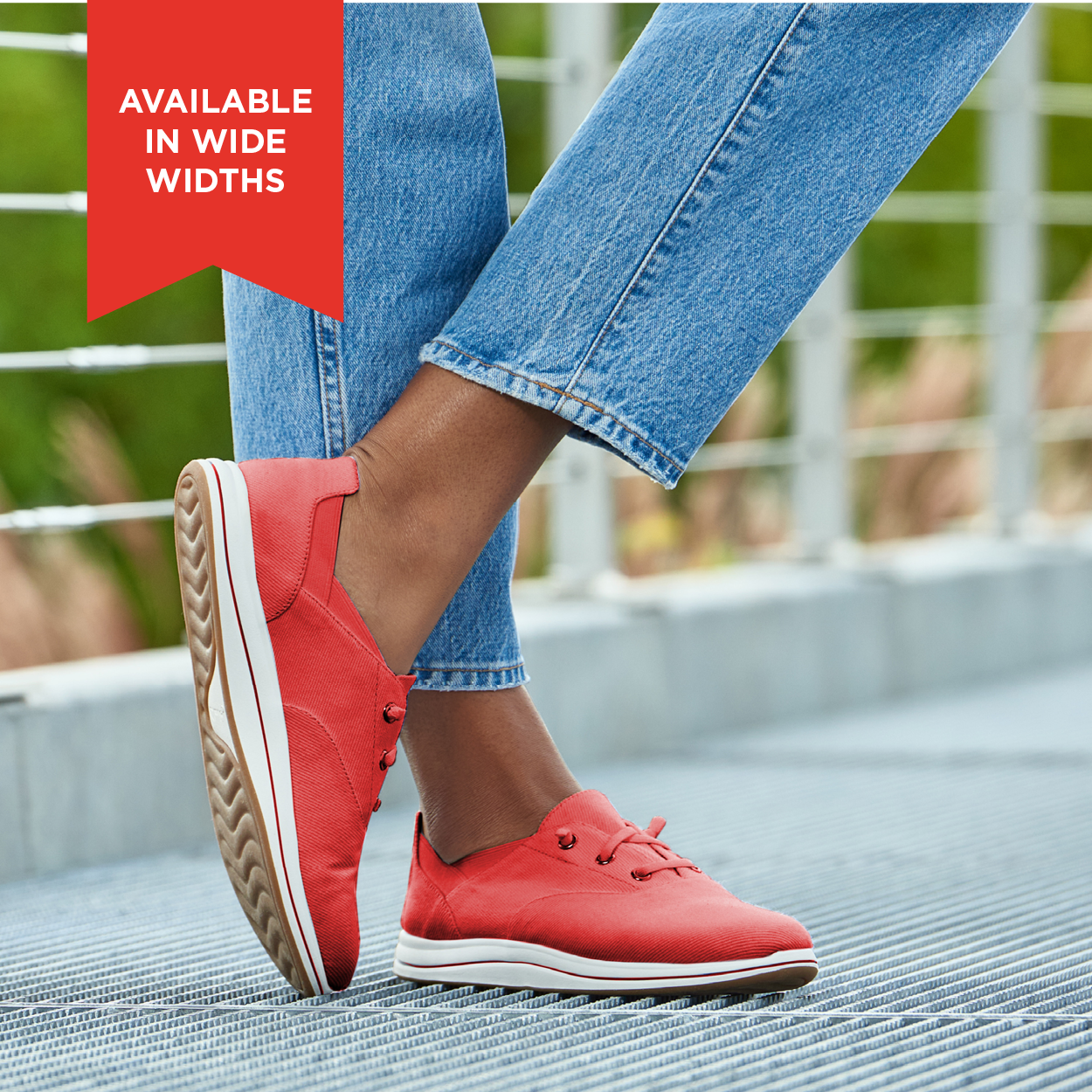 Women's Clarks Breeze Ave
